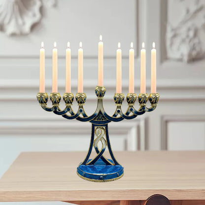 Kandelaber, traditionell, klassisch, Hanukkah, antiker Kerzenständer, Kerzenhalter, jüdischer Kerzenständer, Metallhandwerk, Hochzeitsdekoration