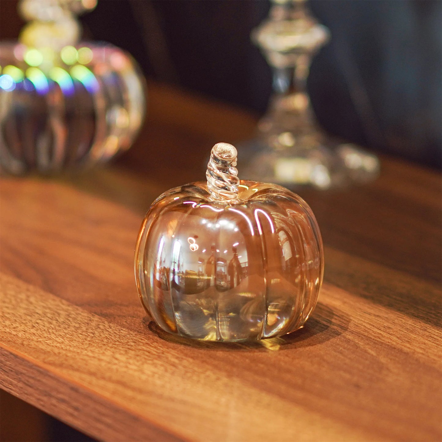 H&D 2.8’’ Crystal Pumpkin Figurine Art Glass Pumpkins for Decorating Harvest Glass Paperweight Fall Harvest Halloween