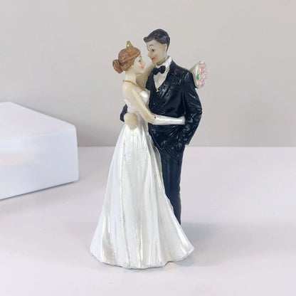 Elegant Wedding Cake Toppers Bride and Groom Resin Figurine for  Wedding Cake Topper Bride Groom Couple Figurine Decoration