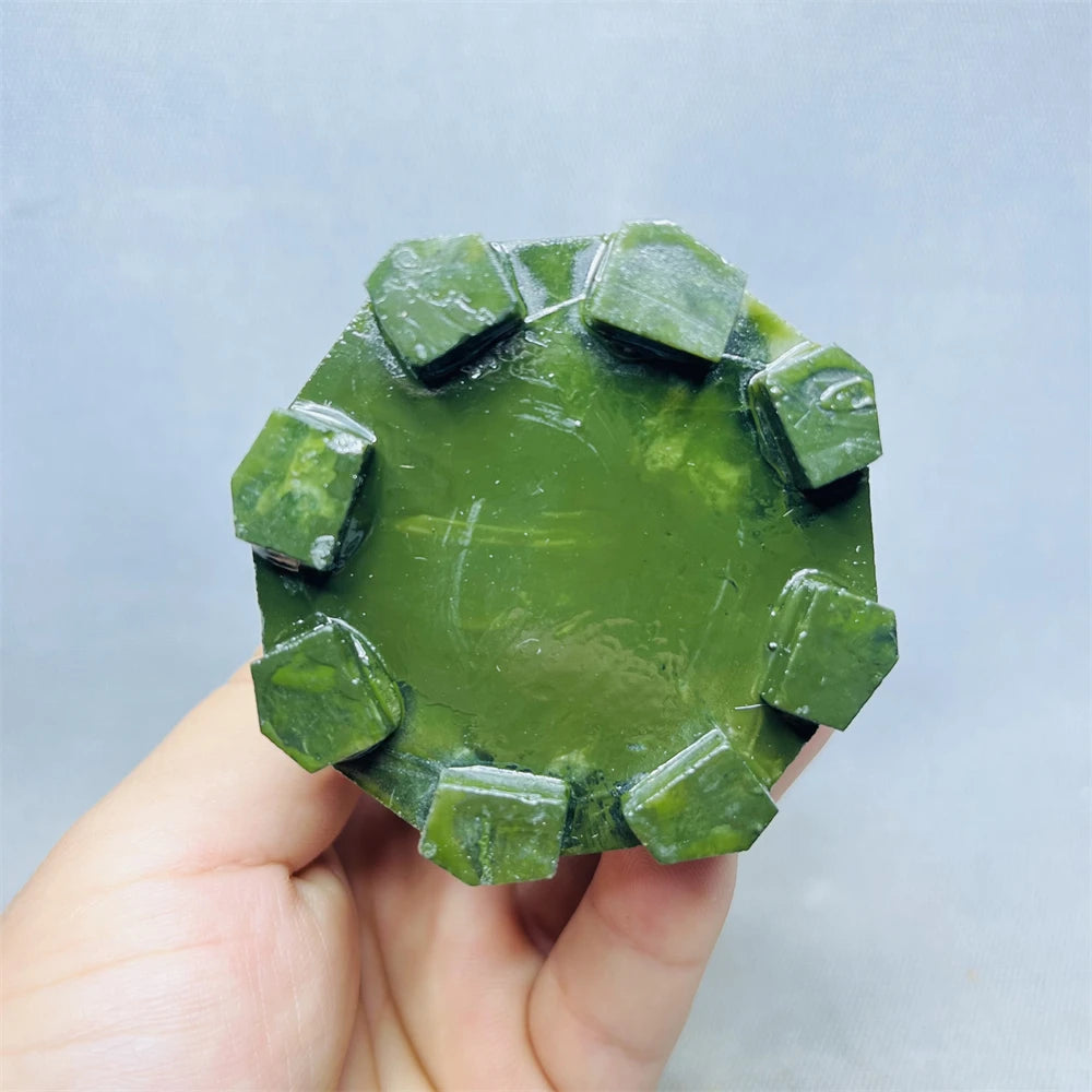 Natural Green Jade Nine-story Pagoda Suppress Evil Super Energy Tower Home Room Decorated Witchcraft Altar Crystal Stone Healing