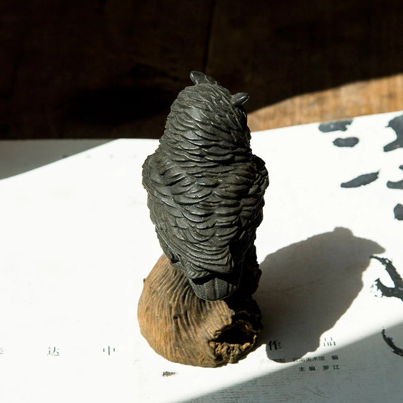 Creative Imitation Cast Iron Owl Ornaments Desktop Ornament Study Decor Handmade Animal Statues Desk Accessories Art Figurine