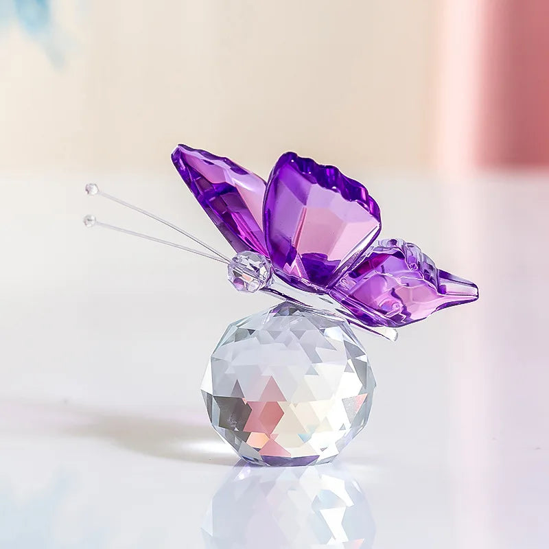 Crystal Cut Butterfly Ornament Decoration for Office Table Home Bedroom Crystal Ball Figurine Desk Table Window Ornaments Gifts