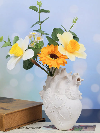 1 stücke Nordic Halloween Herz Vase Harz Dekorative Probe Zimmer Tisch Top Wohnzimmer Vase Esstisch Trockenen Blumen Einsatz