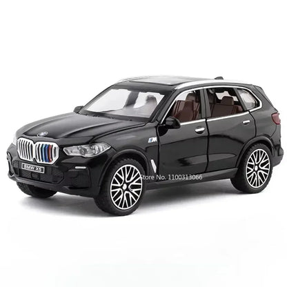 1:32 Scale X5 M8 Alloy Cars Models Diecast Toys with Light Sound SUV Doors Opened Miniature Vehicles for Kids Collection Gifts