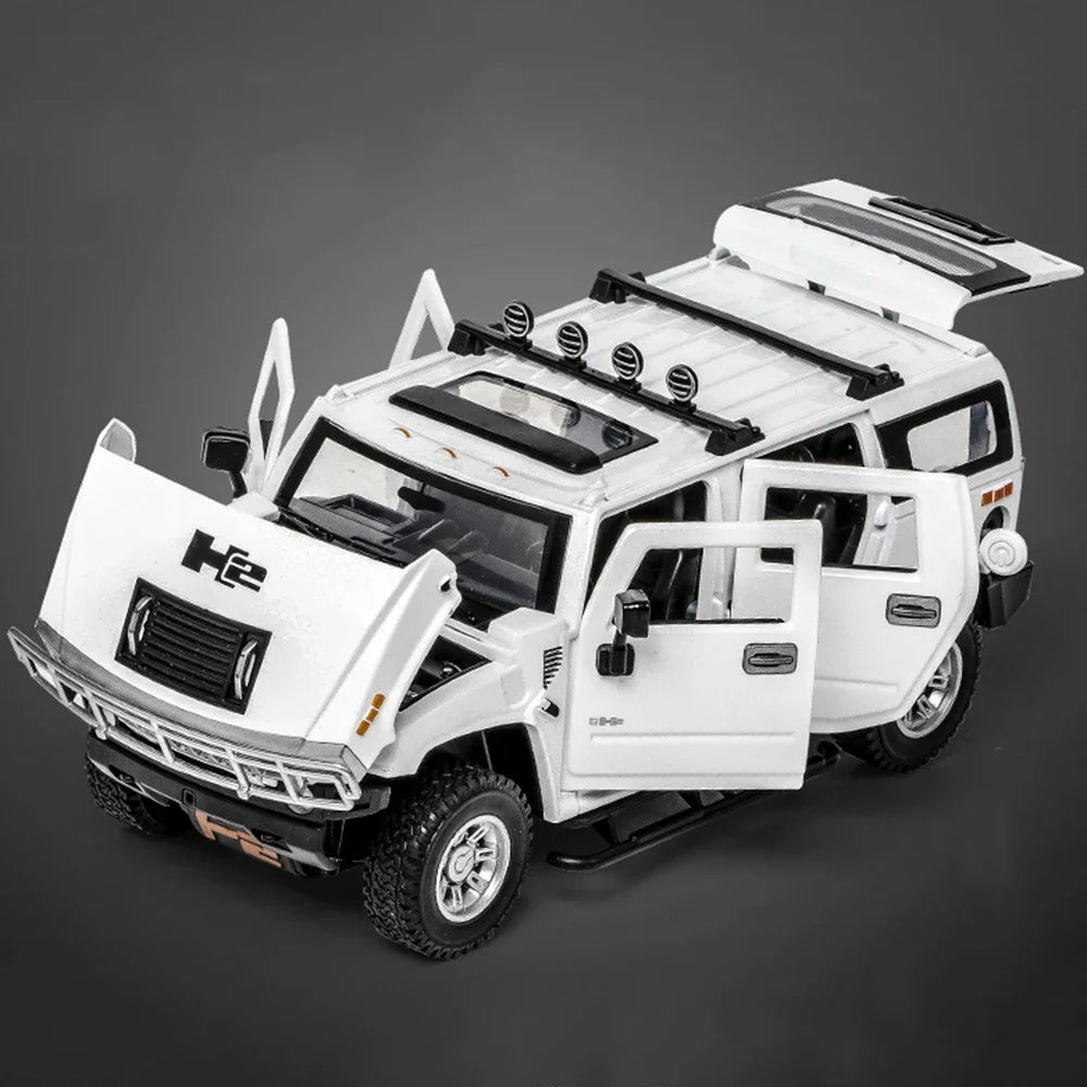 1:24 Hummer H2 Alloy Car Model Diecasts Toy Vehicles with Light and Sound Pull Back Off-road Vehicles for Child Collection Toys