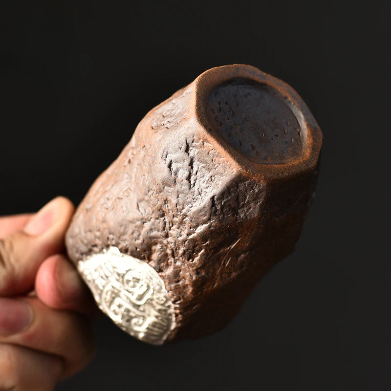 Gilt Silver Totem Master Cup Vintage Rough Pottery Tea Cup Kung Fu Tea Cup Handmade Ceramic Tea Set Single Cup Tea Jar