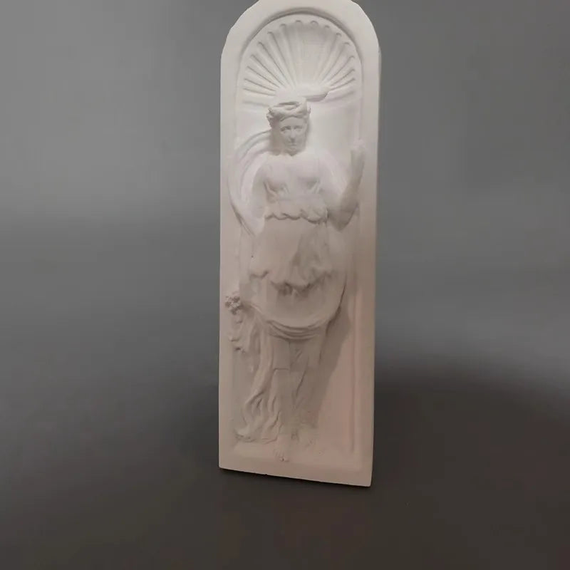 Saintly Plaster Relief Wall Art Nordic Sculpture Shelf Display Desktop Art Bookcase Ornaments Photography Prop Artistic Diorama