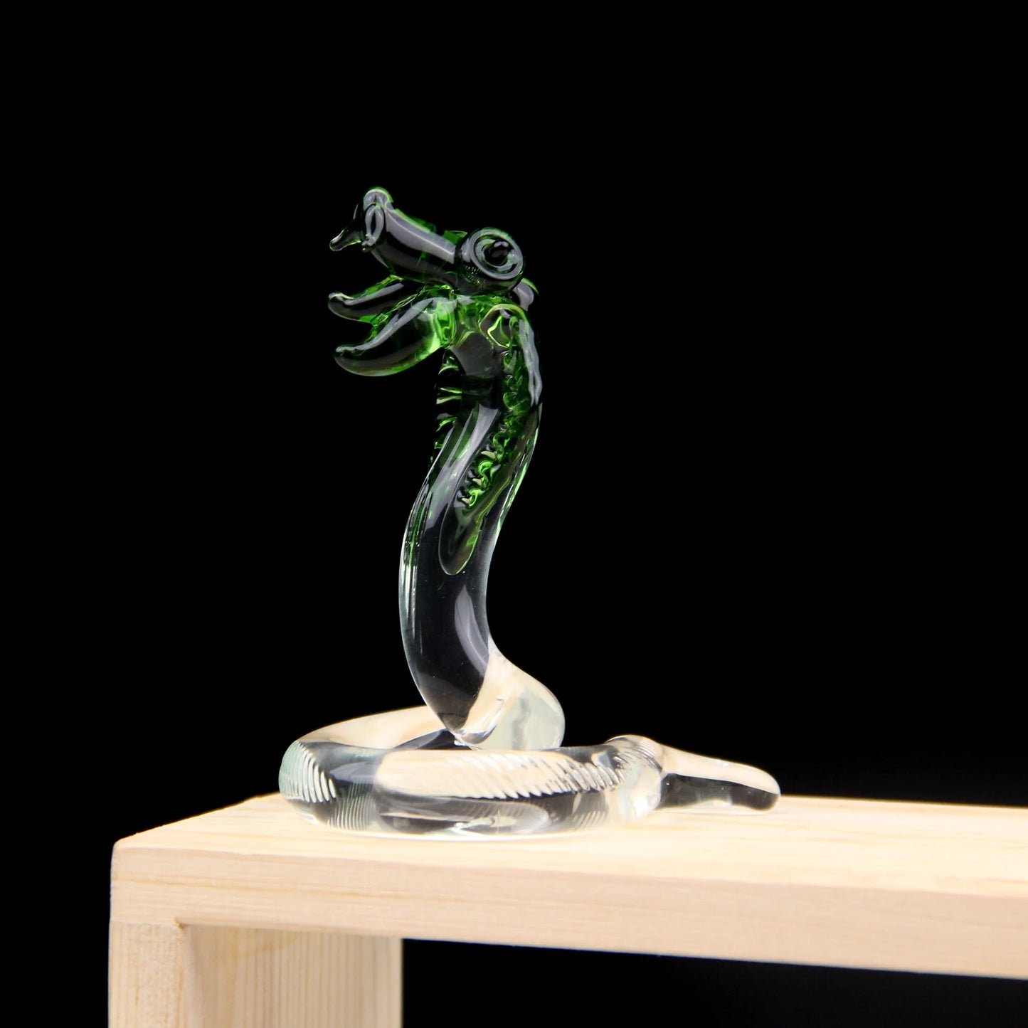 Crystal Snake Figurine Glass Snakes animals Carved Healing Crystal Animal Statue Sculpture Home Decoration Gift Aventurine Snack