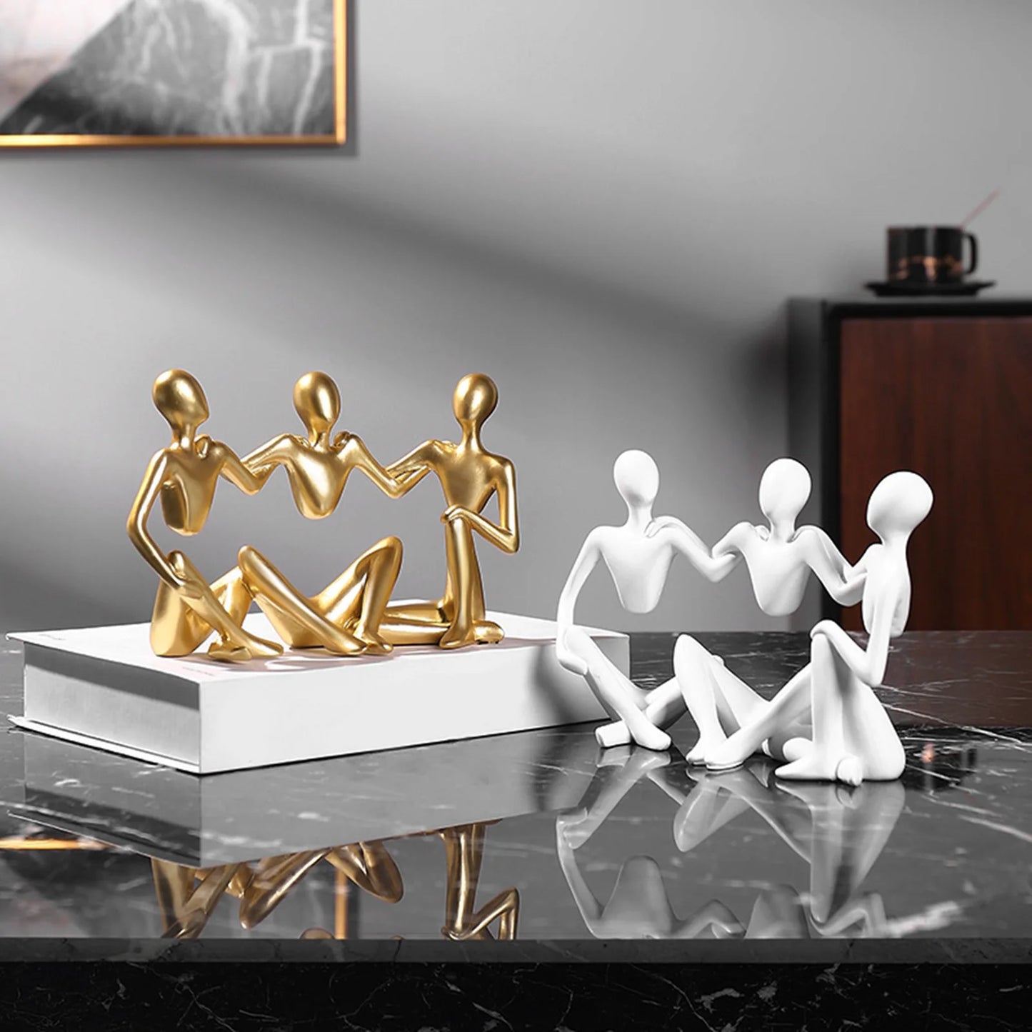 Thinking Statue Home Decoration Art Character Decorative Collection Shelf Figurine Abstract Sculpture for Indoor Coffee Table