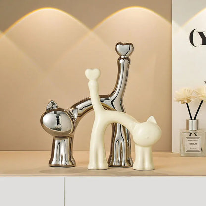 Creative Heart-Shaped Cat Ornaments, Living Room,TV Cabinet,Home, Bedroom,Desktop Decorations, Ceramic Art Cat Statue, Gift, New