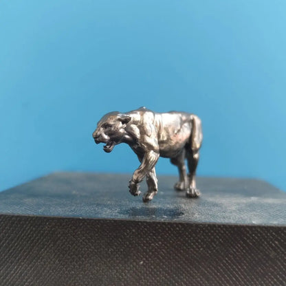 Mini Brass Leopard Ornaments Study Desk Bookcase Decorations Small Animal Sculpture African Money Cheetah Car Interior Decor