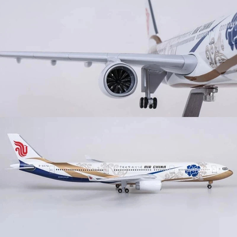 47CM 1:135 scale A330 model airline cheap toy game toy boy toy airplane metal scale airplane for indoor collection decoration