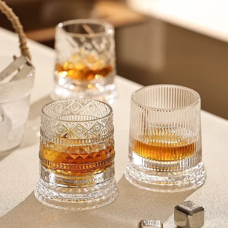 European Crystal Wine Decanter with Rotating Star Design - Whiskey & Beer Glass Set, Modern Home Bar Accessories Gift