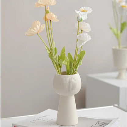 Vintage Cream INS Ceramic Vase Striped Small Vase Flower Arrangement Nordic Living Room Bedroom Homestay Desktop Decoration
