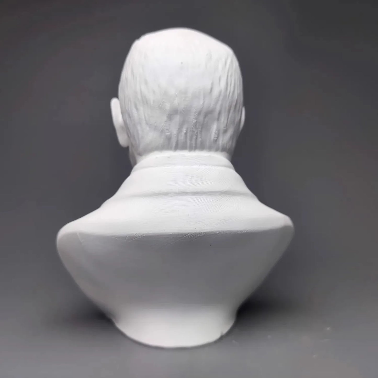 Russian Leader Gypsum Bust Sculpture Art Desk Decor for Bookshelf Display Gift Plaster Statue Decorative modern Figure Sculpture