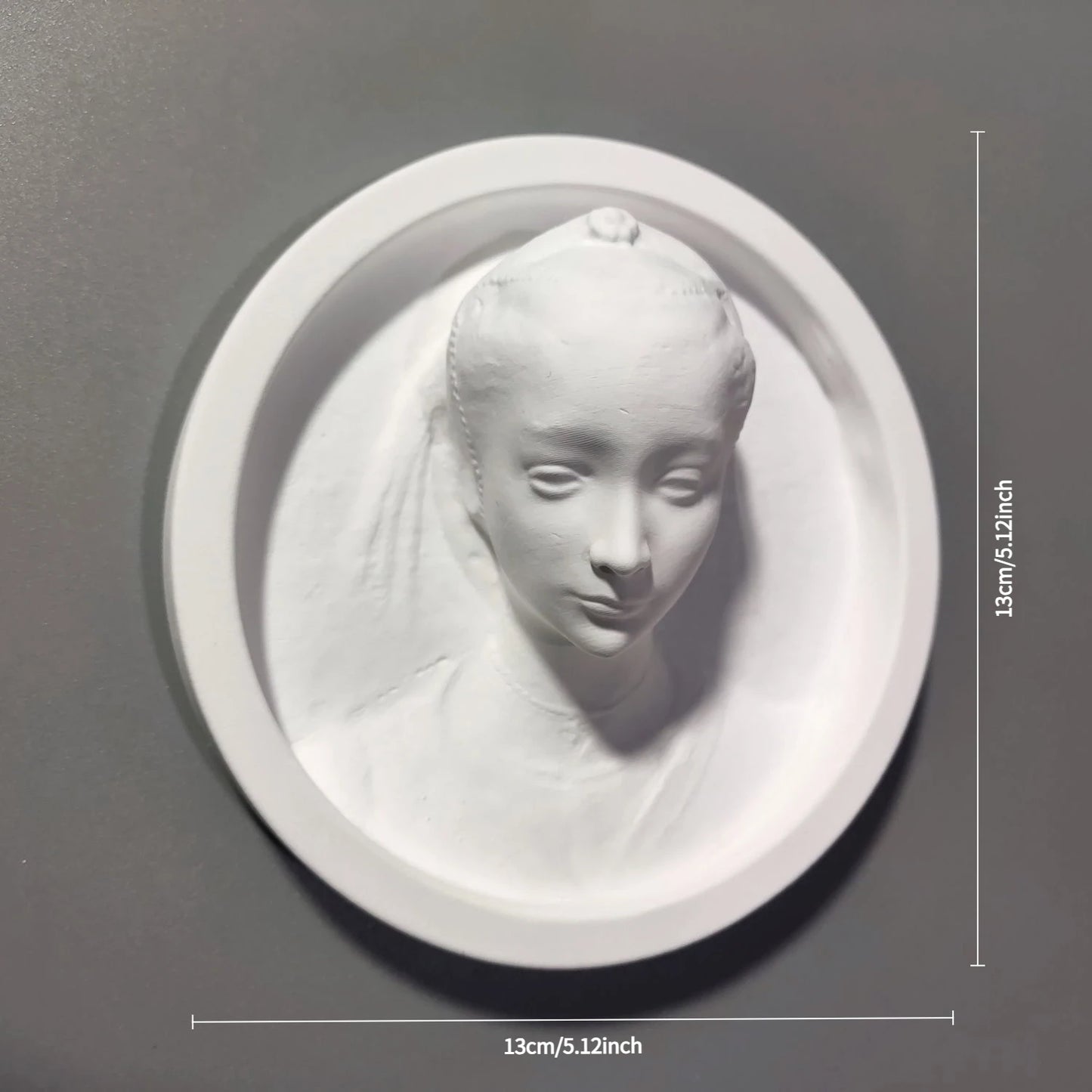 Nordic Woman Plaster Retro Art Relief Sculpture Ornaments Interior Figurines Desktop Decor Statue Modern Home Decor Items Luxury