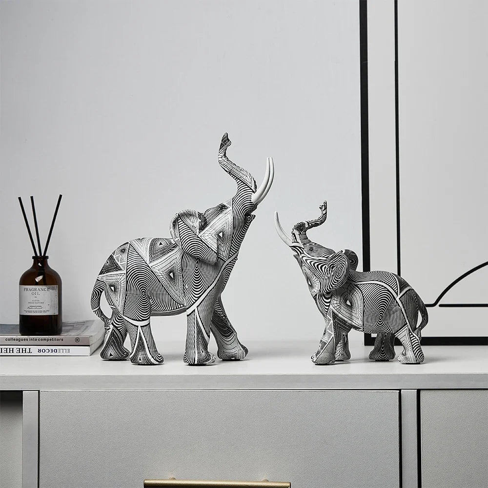 Resin Dazzle Elephant Vivid Figurines Creative Home Office Living Room Ornaments Visual Enjoyments Home Decor Gifts for Friends