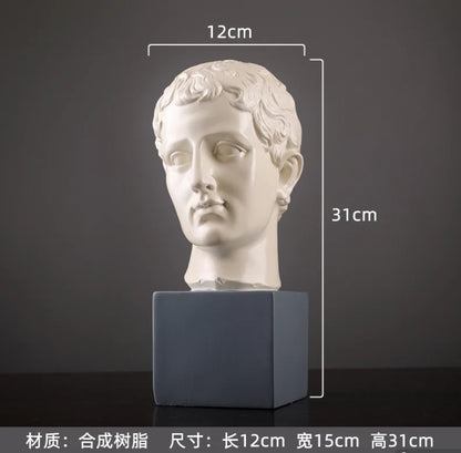 Nordic Half-body Statue Decoration Ornaments Retro Frosted Resin Sculpture Art Living Room Desk Home Crafts