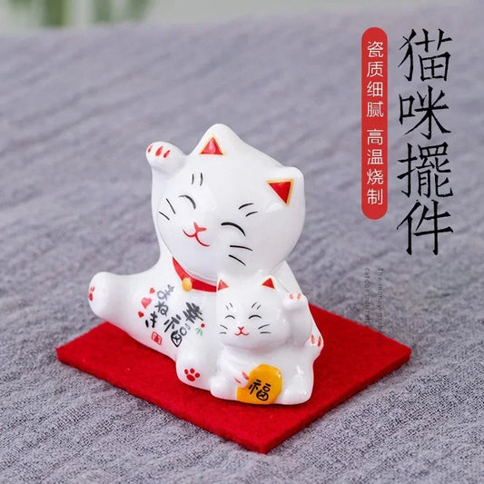 kawaii Lucky Cat Figurine Japan Cartoon Animal Model Miniatures Home Car Hotel Restaurant Decor Desktop Ornament