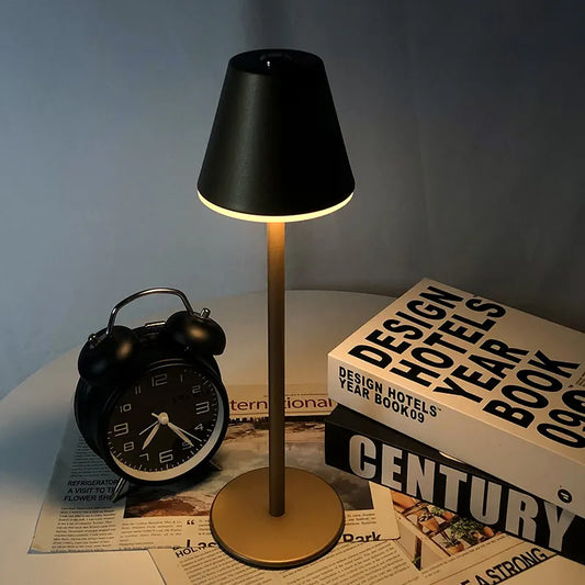 Creative Office Restaurant Bar Table Lamp Rechargeable Study Reading Touch Led Desk Light With Usb Charging Port for bedroom