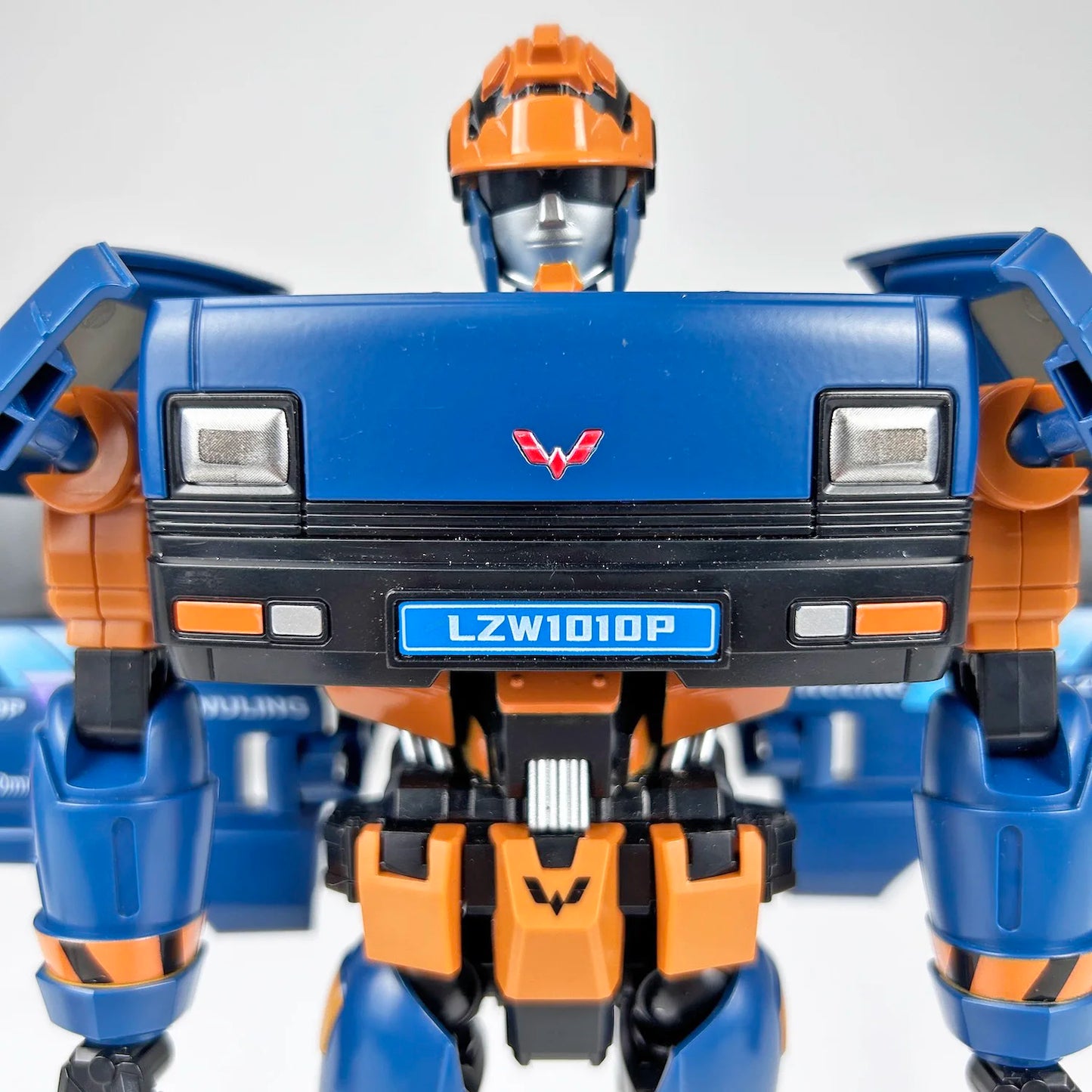 Lijiang Transformation Wuling LZW1010P Action Figure Robot Toy Collection Gift