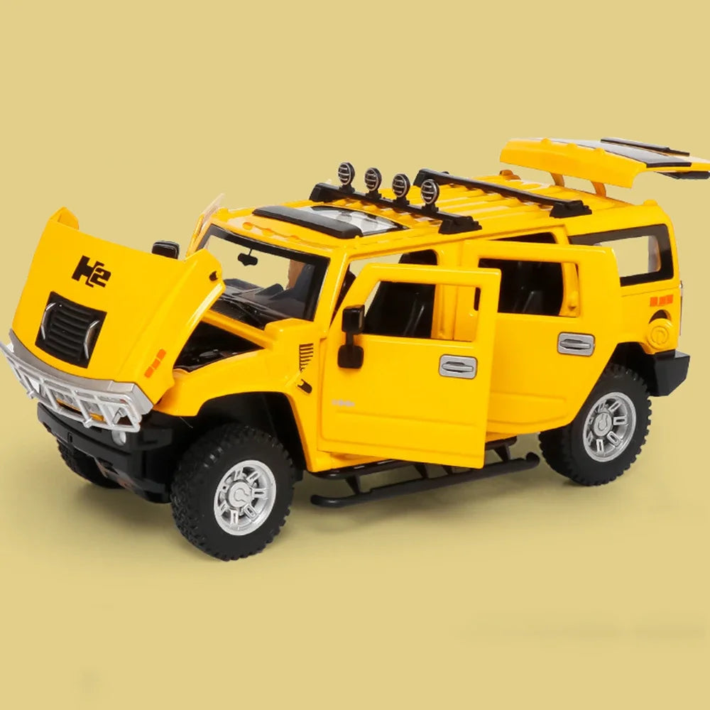 1:24 Hummer H2 Alloy Car Model Diecasts Toy Vehicles with Light and Sound Pull Back Off-road Vehicles for Child Collection Toys