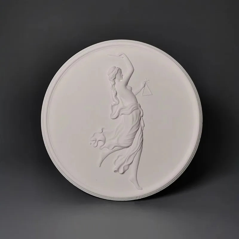 Dancer Creative Plaster Sculpture Desktop Modern Luxury Ornaments Nordic Figure Desktop Art Decoration Painting Hanging Painting