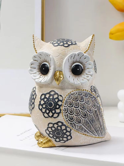 Whimsical Owl Sculpture Decor - Unique Home Accent Piece & Perfect Gift for Animal Lovers
