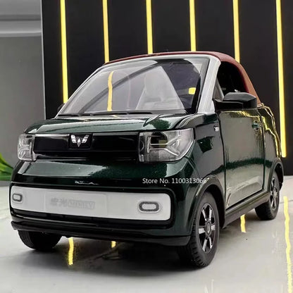 1:24 Scale Alloy WULING HongGuang MINI EV Toy Cars Models 3 Doors Opened Vehicles Toys Light Music Model Kids Collection Gifts