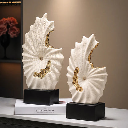 Gilded Ceramic Landscape Feng Shui Ornaments Desk Decoration Mascot Abstract Crafts Room Aesthetics Decor Home Accessories