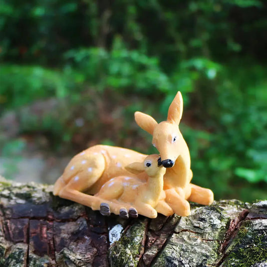 1pc Deer Statue Figurines Yard Statue Garden Decorations ForIndoor And Outdoor Yard Animal Decoration Mini FawnPersonality Small