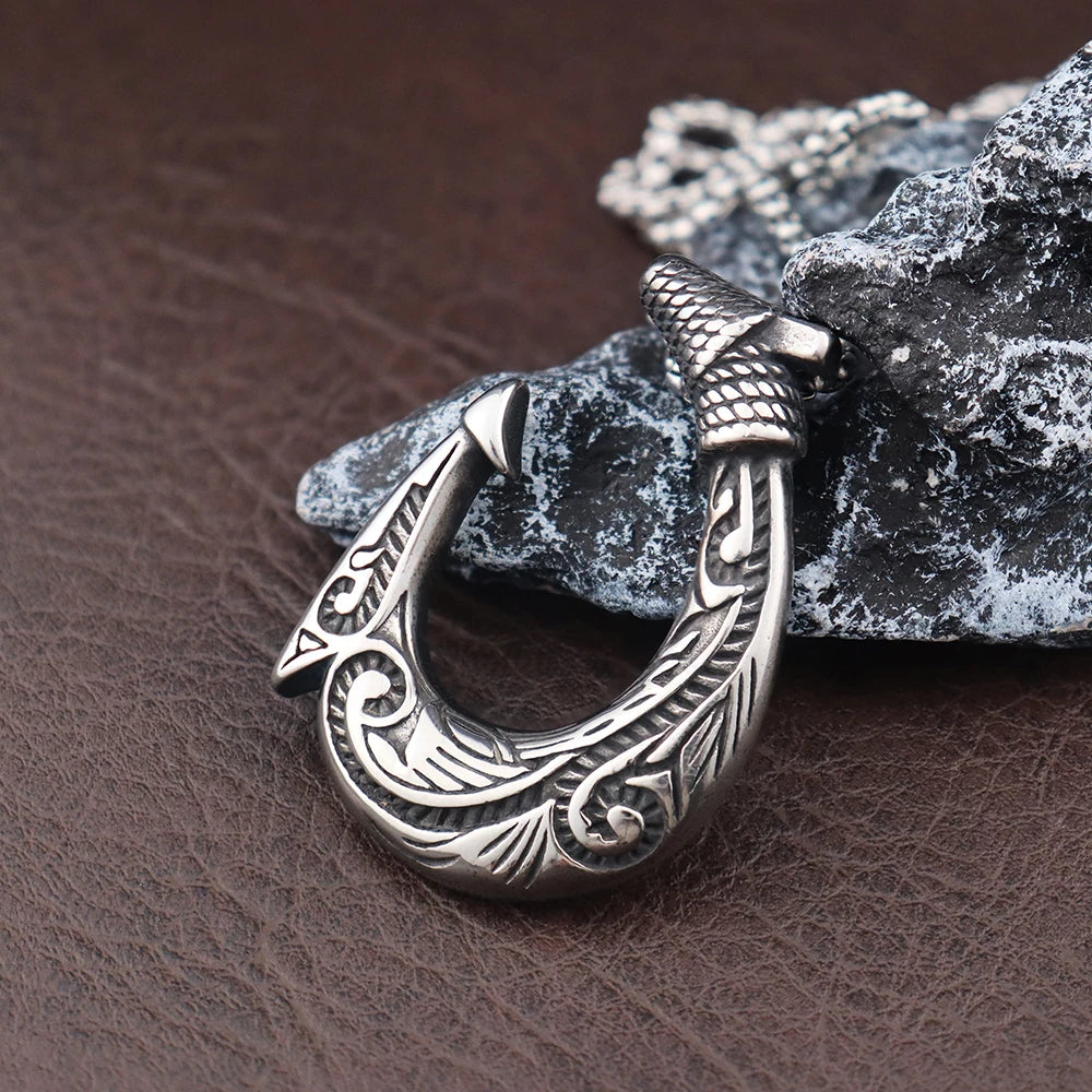 Maui Magic Fish Hook Necklace Pendant Men Vintage Punk Style Stainless Steel Pirate Anchor Necklace Biker Jewelry Gift Wholesale
