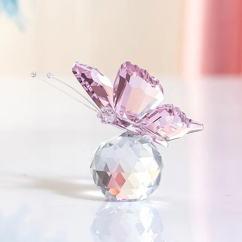 Crystal Cut Butterfly Ornament Decoration for Office Table Home Bedroom Crystal Ball Figurine Desk Table Window Ornaments Gifts