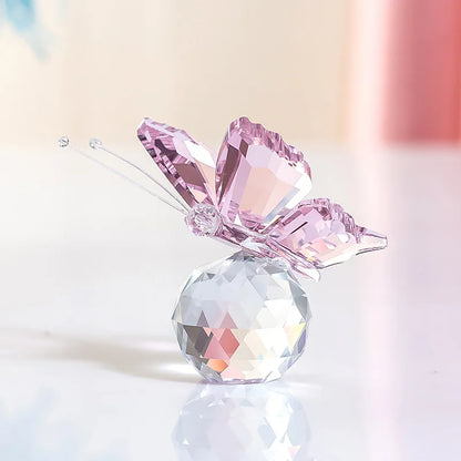 Crystal Cut Butterfly Ornament Decoration for Office Table Home Bedroom Crystal Ball Figurine Desk Table Window Ornaments Gifts