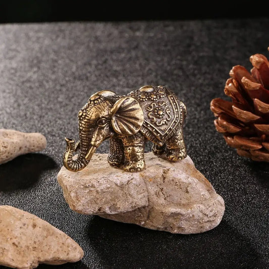 Antique Copper Lucky Elephant Small Statue Desktop Ornaments Metal Animal Figurines Miniatures Tea Pet Incense Holder Decor