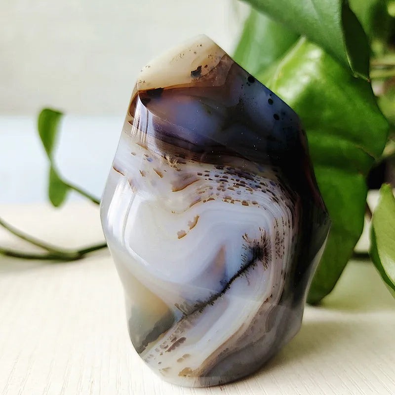 Natural Stone Moss Agate Ice Cream Flame Shaped Witchcraft Spiritual Meditation Energy Stone Home Feng Shui Crystal Ornaments