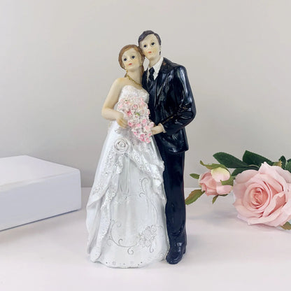 Elegant Wedding Cake Toppers Bride and Groom Resin Figurine for  Wedding Cake Topper Bride Groom Couple Figurine Decoration