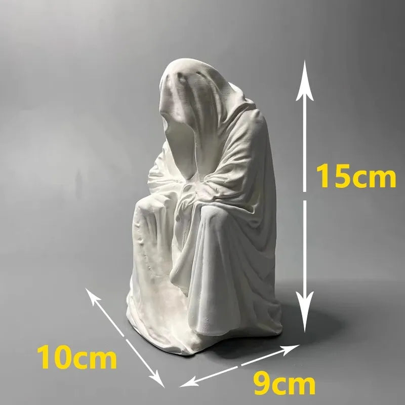 Ghost Wizard Death Robe Sculpture Art Figurine Room Decoration Creative Gypsum Ornaments European Retro Desktop Decor Statue