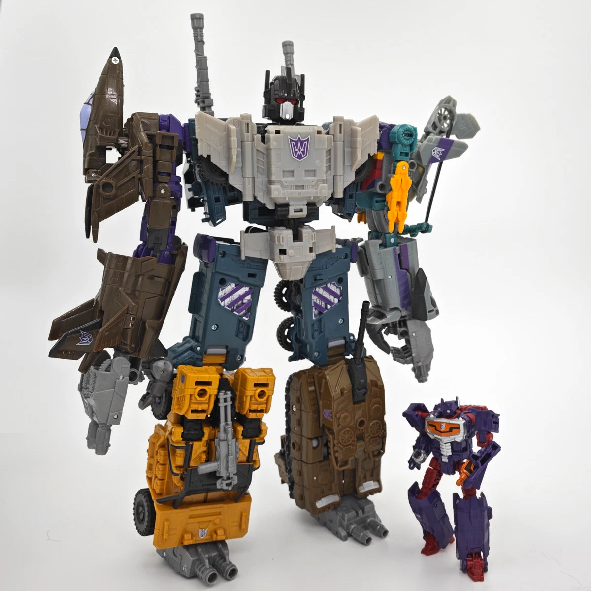 6 IN 1 Bruticus Transformation Robot Toys HZX IDW ONE NO BOX Sets  Action Figure KO 6in1