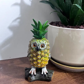 Cute New Owl Shape Pineapple Resin Ornaments Pastoral Small Pineapple Owl for Outdoor and Indoor Art Garden Courtyard Decors