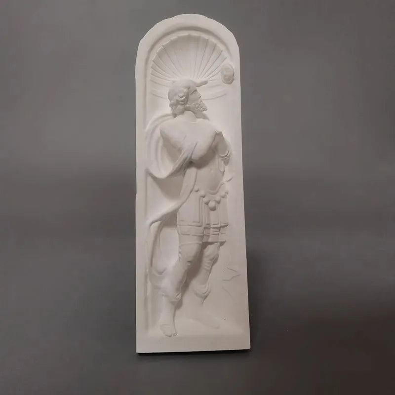 Saintly Plaster Relief Wall Art Nordic Sculpture Shelf Display Desktop Art Bookcase Ornaments Photography Prop Artistic Diorama