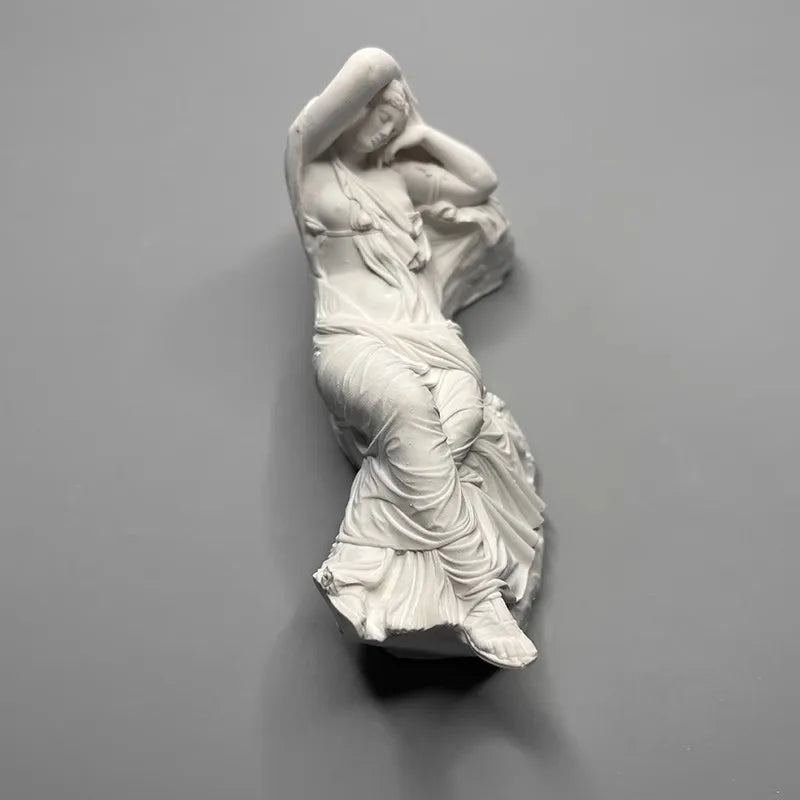 "Sleeping Ariadne" Gypsum Model Desktop Ornaments Art Figurine Modern Home Luxury Decoration Livingroom Sculpture Crafts