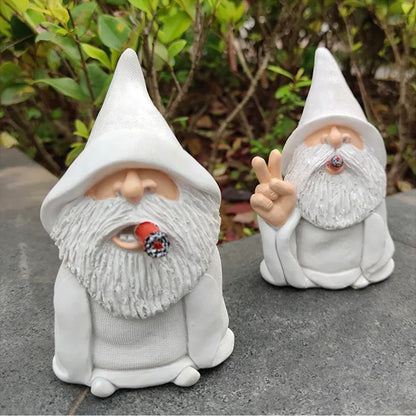 Funny Smoking Dwarf Garden Sculpture Ornaments Scornful Wizard Gnome Statue Indoor Outdoor Figurine Gift Home Yard Decoration