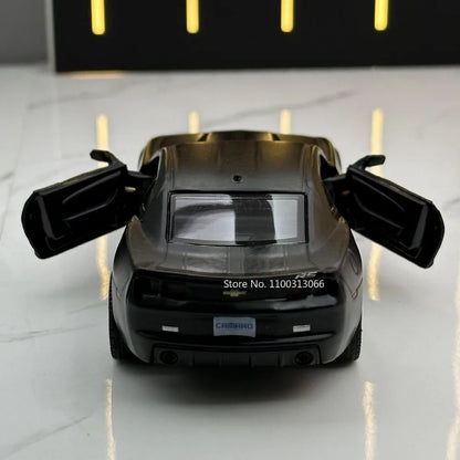1:36 Scale Chevrolet Camaro Car Toys Model  Alloy Diecasts Sports Car with Pull Back Function Simulation Vehicle for Child Gifts