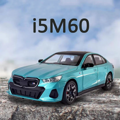 1:24 Scale i5M60 XM Toys Models Cars Alloy Diecast Rubber Tires Miniature Vehicle with Light Sound Car Kids Children's Day Gifts