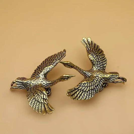 Elegant Brass Flying Crane Figurine - Vintage Style Desktop Decor, Office Art Piece, Tea Pet Accessory