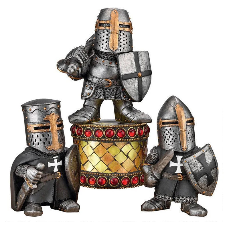 1pc Outdoor Garden Resin Statue Medieval Garden Knight Gnomes Guard Statues Sculpture for Yard Lawn Art Decor Ornaments