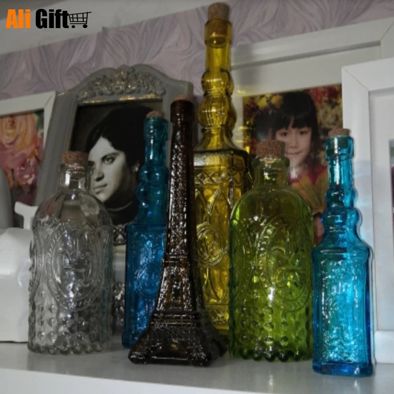 Small Vintage Carved Glass Vase Tower Vases for Home Decoration Photo Prop Crystal Potion Bottle Green Plant Flower Decor