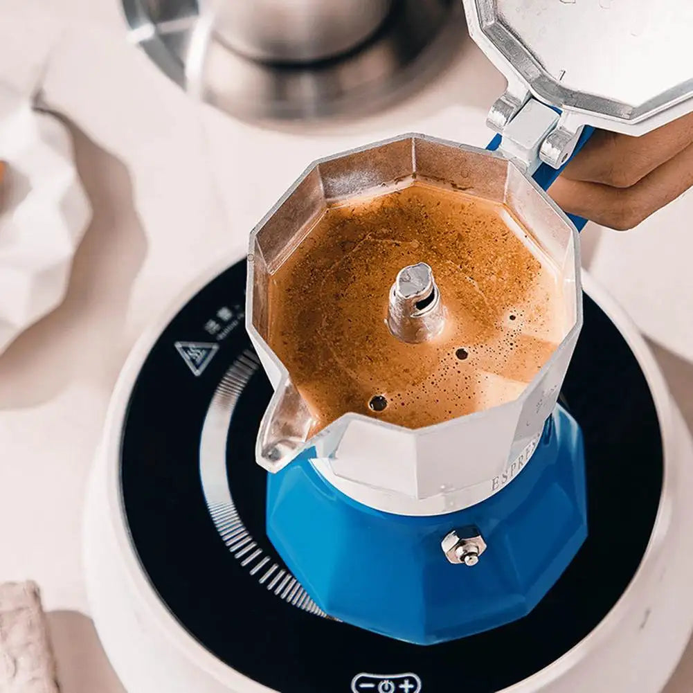 Moka-Kanne – Authentische italienische Kaffeemaschine für kräftigen Espresso – Espressokocher aus Edelstahl mit Ergonomie