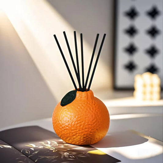 Creative Ceramic Orange Vase Home Decoration Multifunctional Aromatherapy Vase Desktop Decoration Vase Dining Table Decoration